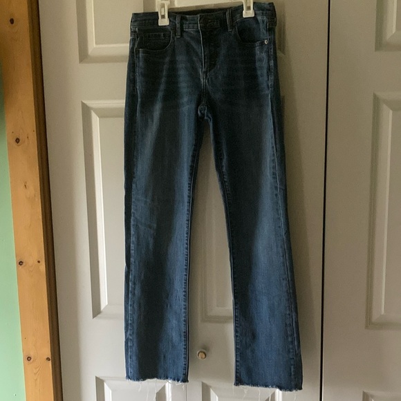 Banana Republic Denim - Banana Republic women’s jeans 28 raw hem stone wash girlfriend stretch 11/17